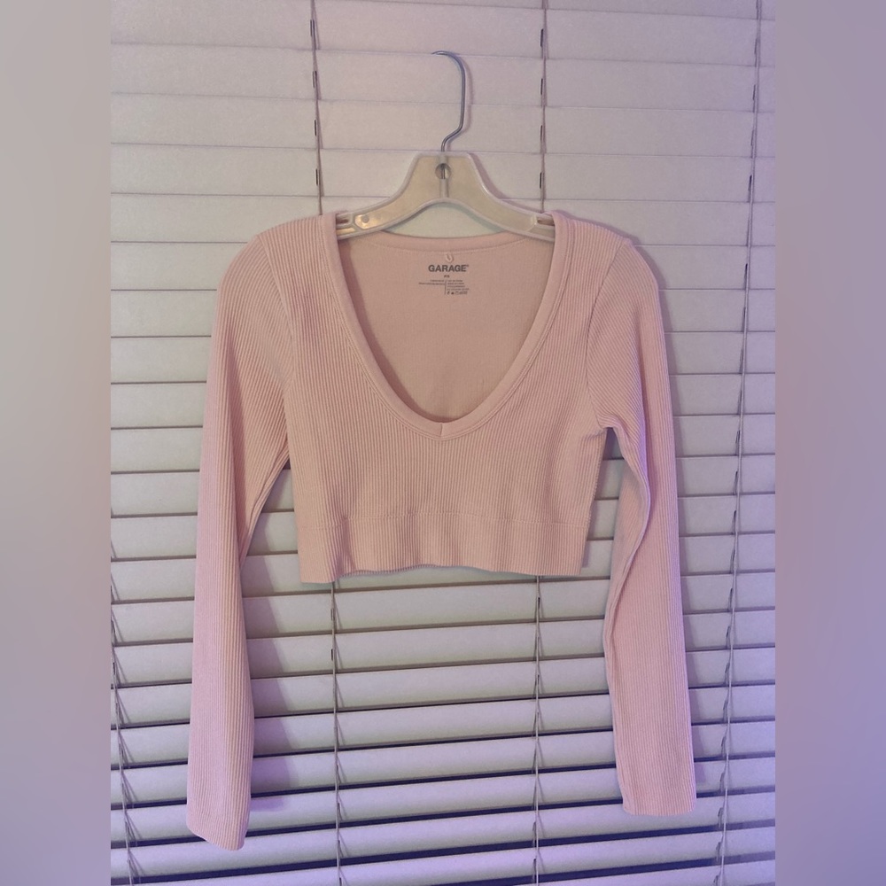 GARAGE Sonia Seamless Long Sleeve Plunge, size small, in the color Chalk Pink.